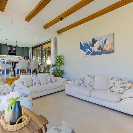 Amazing Luxurious Bali By Luxury Group Вилла